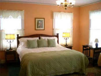 Oak Manor Inn Hartsville Exteriér fotografie